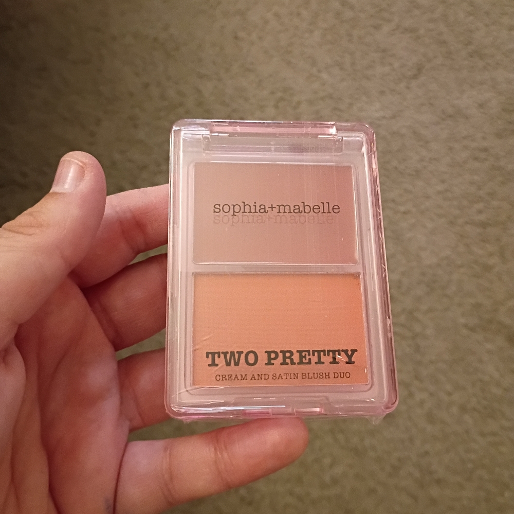 Blush Bundle - Picture 4 of 5